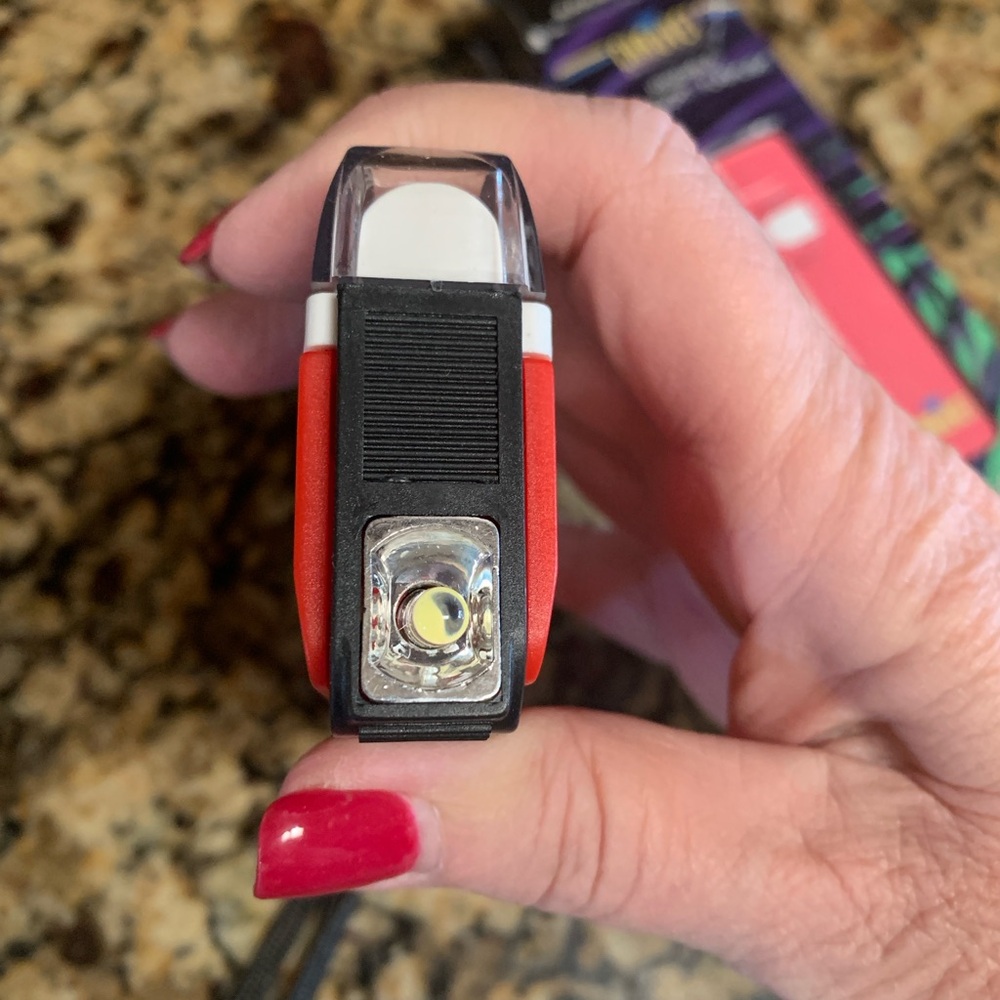 Chauvet Handheld Blacklight Flashlight - Picture 8 of 8